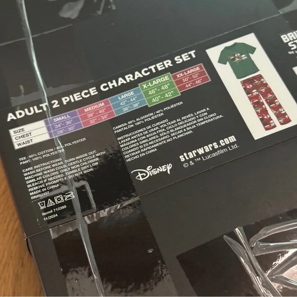 Star Wars XL Christmas Theme Pajama Set NEW - Picture 6 of 7